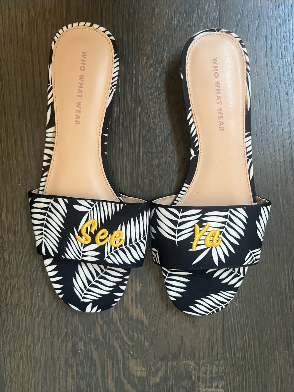Slip on sandals, Size 7